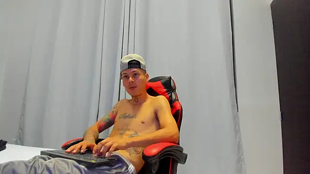 Ethan Wolfe online show from 03-03-26, 04:57