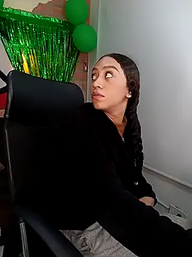 ritzabeth daniel online show from 04-05-26, 09:12