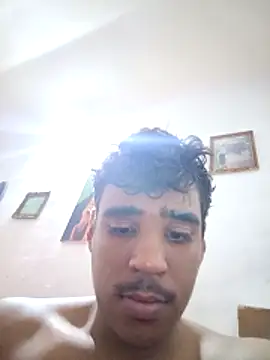 luis230436 online show from 03-27-26, 03:45