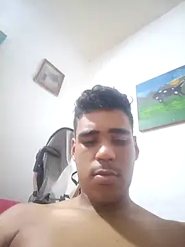 luis230436 online show from 04-14-26, 04:07