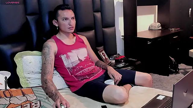 Mike Waters online show from 03-05-26, 09:44