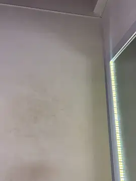 Maddie 7 online show from 04-18-26, 02:37