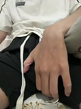 DuckDuyy online show from 04-05-26, 02:36