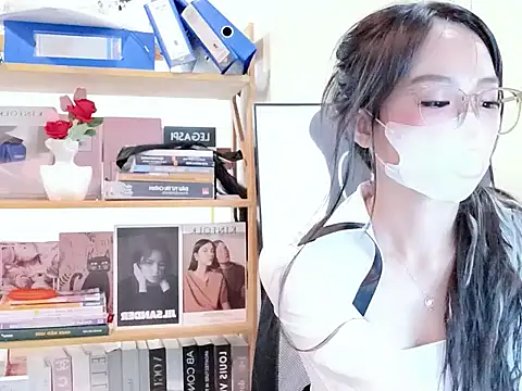RG Lenalyy online show from 05-15-26, 11:34