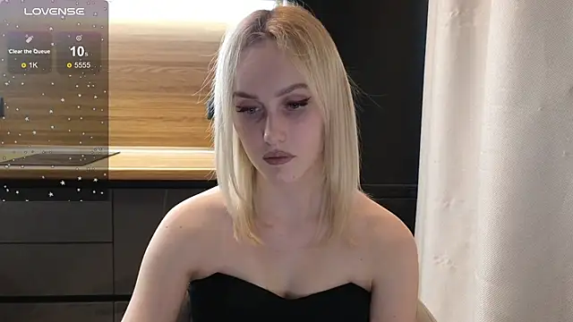 Bella Villen online show from 06-11-26, 01:09