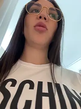 Bunny Lush online show from 06-19-26, 04:06