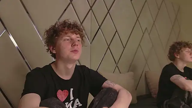 Mickey Hawk online show from 02-27-26, 05:07