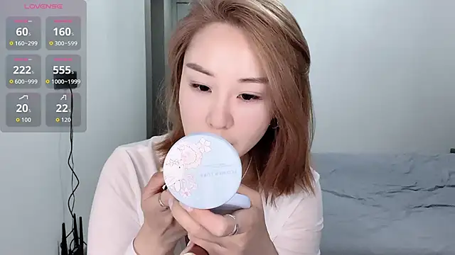 xiaolu-686 online show from 04-14-26, 03:07