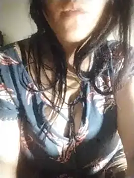 Snapshot of Btis69sexx chatting on 05-15-26, 02:46 Btis69sexx online show from 05-15-26, 02:46