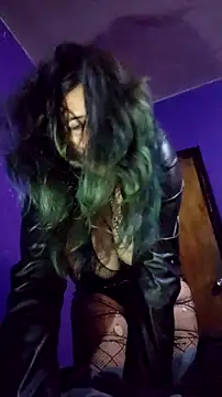 Snapshot of Zorrapunka chatting on 05-14-26, 06:47 Zorrapunka online show from 05-14-26, 06:47