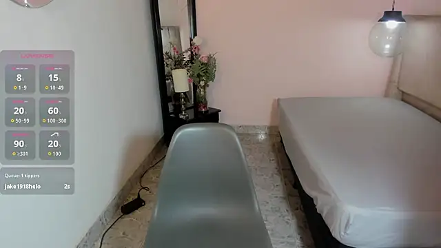 CharlotteKing8 online show from 03-05-26, 12:01