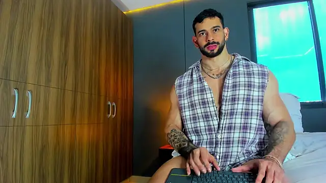 massimo visconti online show from 03-19-26, 03:16