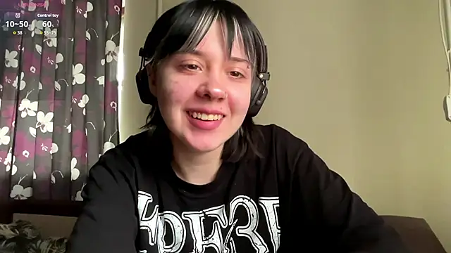 AueshaSimon online show from 06-03-26, 06:16
