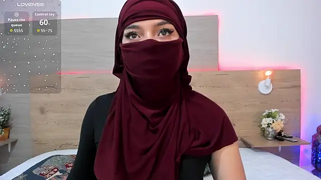  jennaa online show from 04-14-26, 08:04