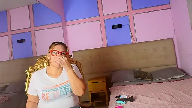 Dani Queen  online show from 03-03-26, 12:00