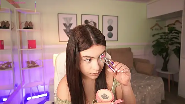 MandyCollins online show from 04-17-26, 11:57