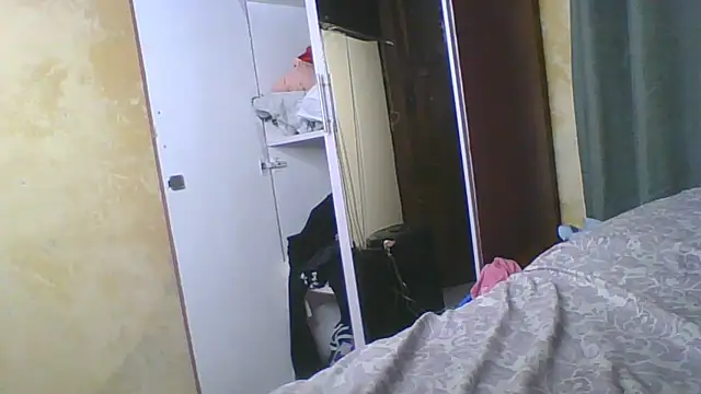 Dreamy glow online show from 07-30-26, 05:34