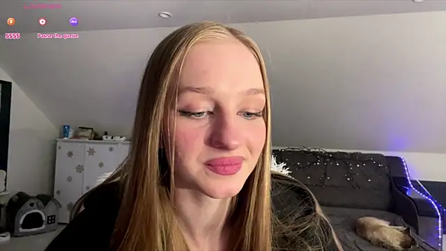 Anika Socutehe online show from 06-26-26, 08:35