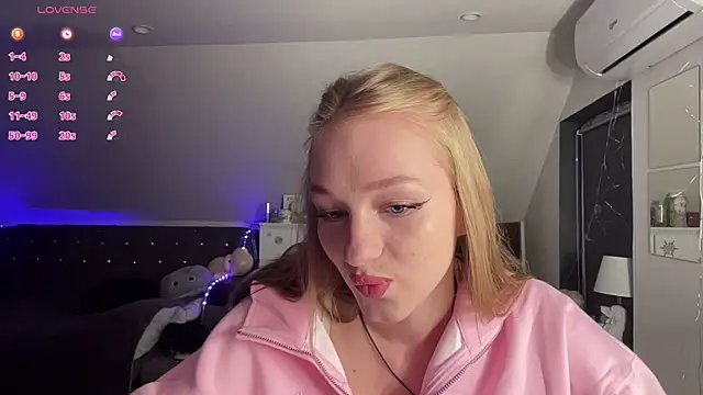 Anika Socutehe online show from 07-29-26, 09:24
