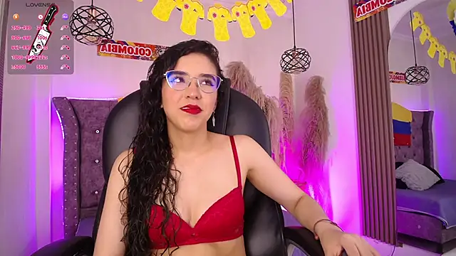 Amara Davis1 online show from 07-02-26, 04:07