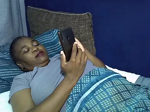 Talia82 online show from 04-06-26, 04:52