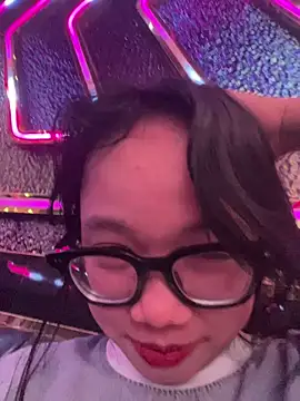 Leeeeiu online show from 06-01-26, 03:14