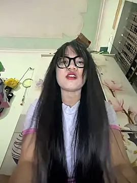 Leeeeiu online show from 07-23-26, 03:21