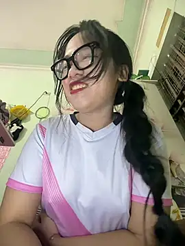 Leeeeiu online show from 07-28-26, 03:21