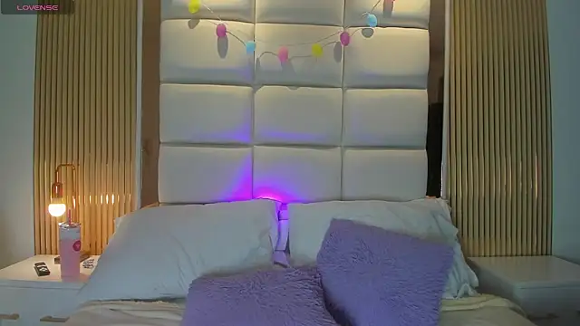 Megaan Rousee online show from 04-12-26, 11:37