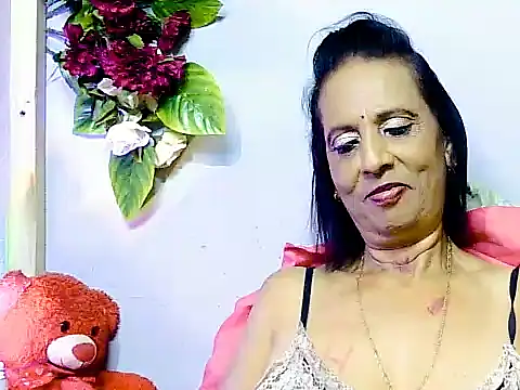 Hot queen58 online show from 06-07-26, 05:49