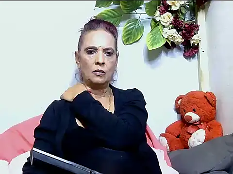 Hot queen58 online show from 07-26-26, 08:05