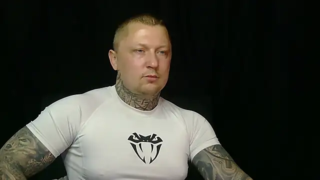 Snapshot of devilWithTats chatting on 05-02-26, 07:02 devilWithTats online show from 05-02-26, 07:02