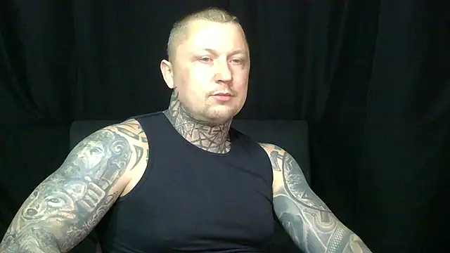Snapshot of devilWithTats chatting on 05-17-26, 08:45 devilWithTats online show from 05-17-26, 08:45