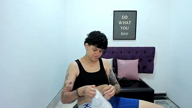 TomBoy Natali online show from 04-19-26, 07:16