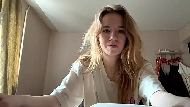LeomaJee online show from 04-23-26, 01:35