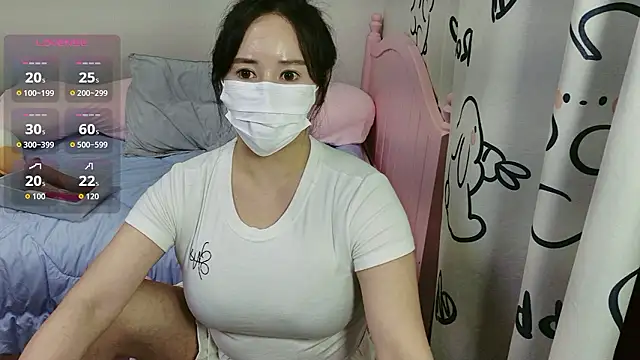 myboy6989 online show from 06-18-26, 12:20