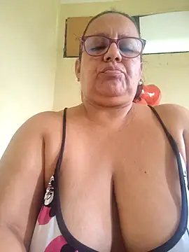 Roxy 77 online show from 03-07-26, 06:16