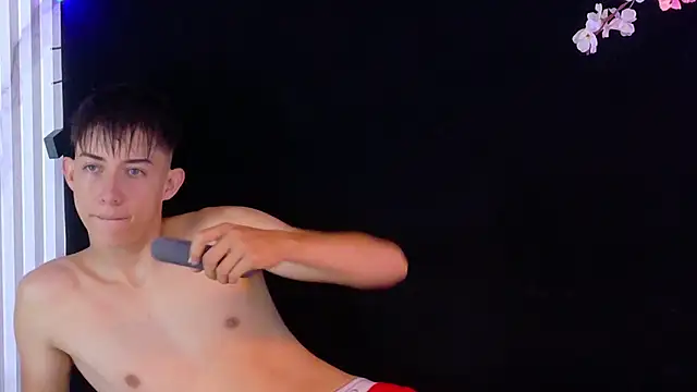 Danteandviolete cr online show from 03-10-26, 11:37