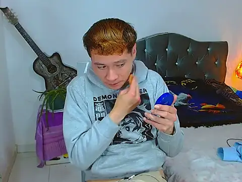  Santi2 online show from 04-23-26, 02:46