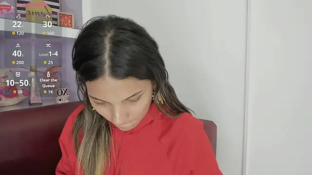 EmmaSanchez  online show from 05-11-26, 07:03