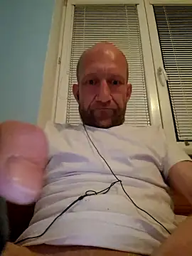 Snapshot of TurkishPsalm chatting on 04-10-26, 10:25 TurkishPsalm online show from 04-10-26, 10:25
