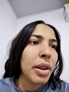 allyson-cute03 online show from 03-01-26, 01:29