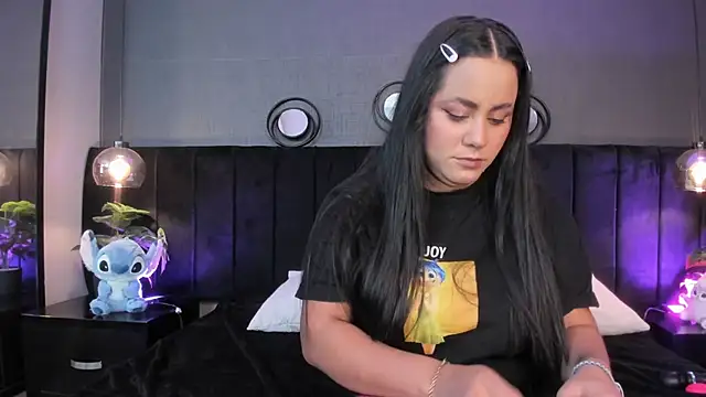 alejandra  garcia online show from 05-20-26, 03:24