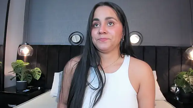 alejandra  garcia online show from 06-05-26, 03:13