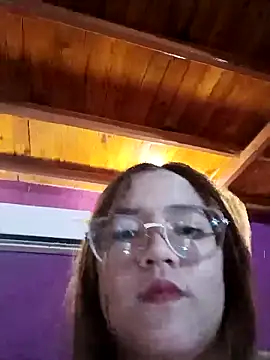 Snapshot of AmyGood chatting on 03-01-26, 12:01 AmyGood online show from 03-01-26, 12:01