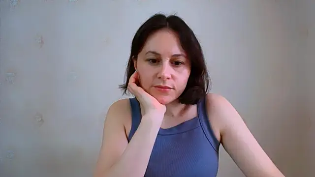 Snapshot of Inessa_beauty chatting on 06-03-26, 10:40 Inessa beauty online show from 06-03-26, 10:40