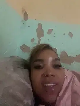 friendlybitch22 online show from 04-11-26, 02:38