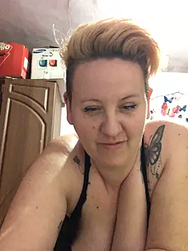 Snapshot of SofiaAmour chatting on 03-27-26, 05:56 SofiaAmour online show from 03-27-26, 05:56