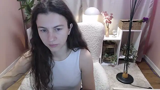 MistyBree online show from 04-11-26, 08:07