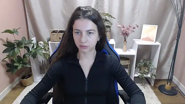 MistyBree online show from 04-27-26, 08:45